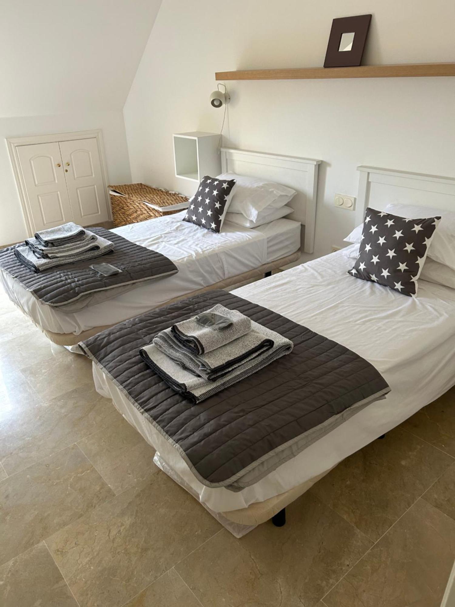 2 Bed Penthouse Apartment Manilva Dış mekan fotoğraf