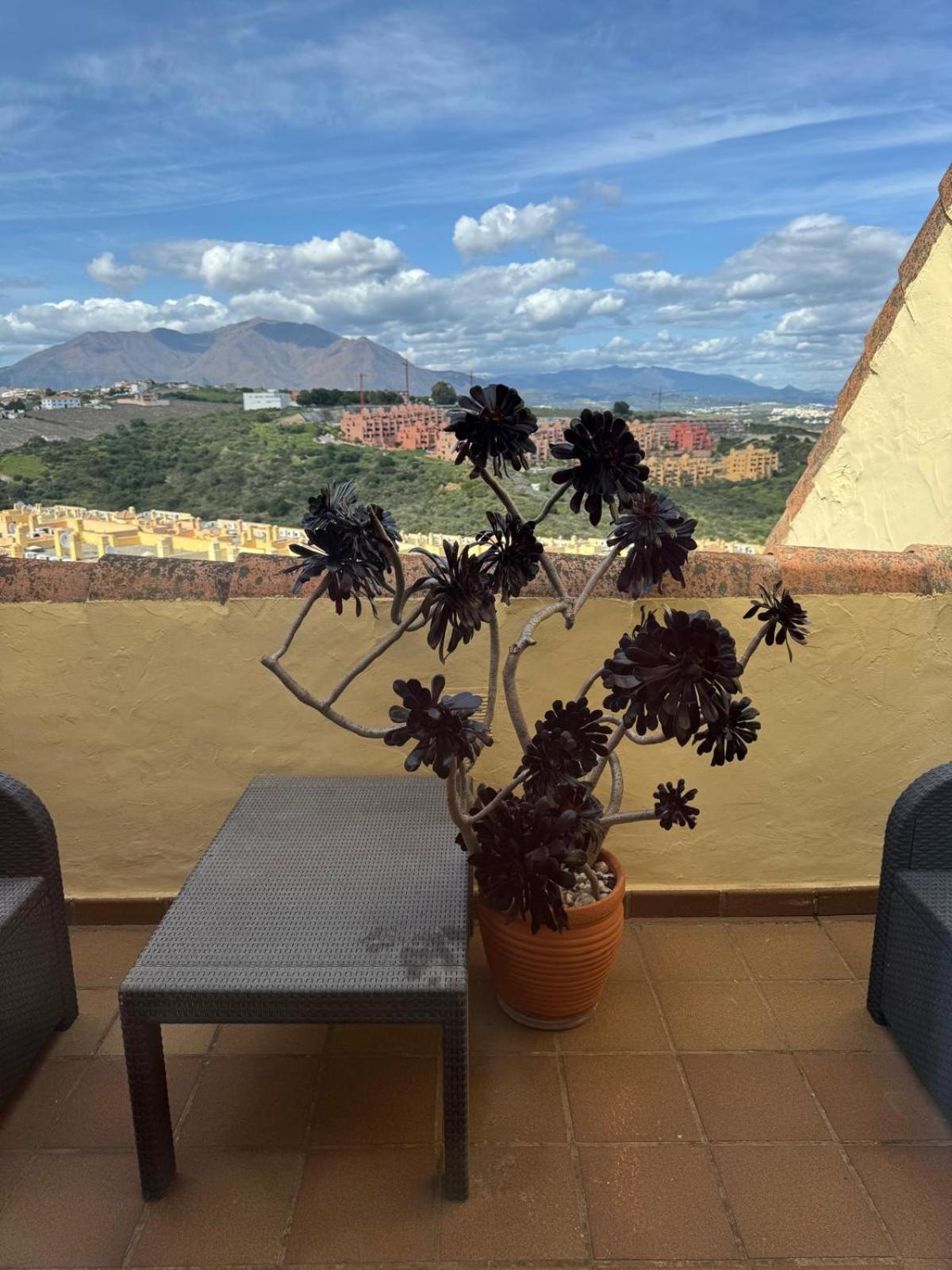2 Bed Penthouse Apartment Manilva Dış mekan fotoğraf
